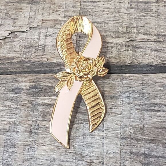 VINTAGE AVON Breast Cancer Awareness Ribbon Pin - Picture 3 of 6